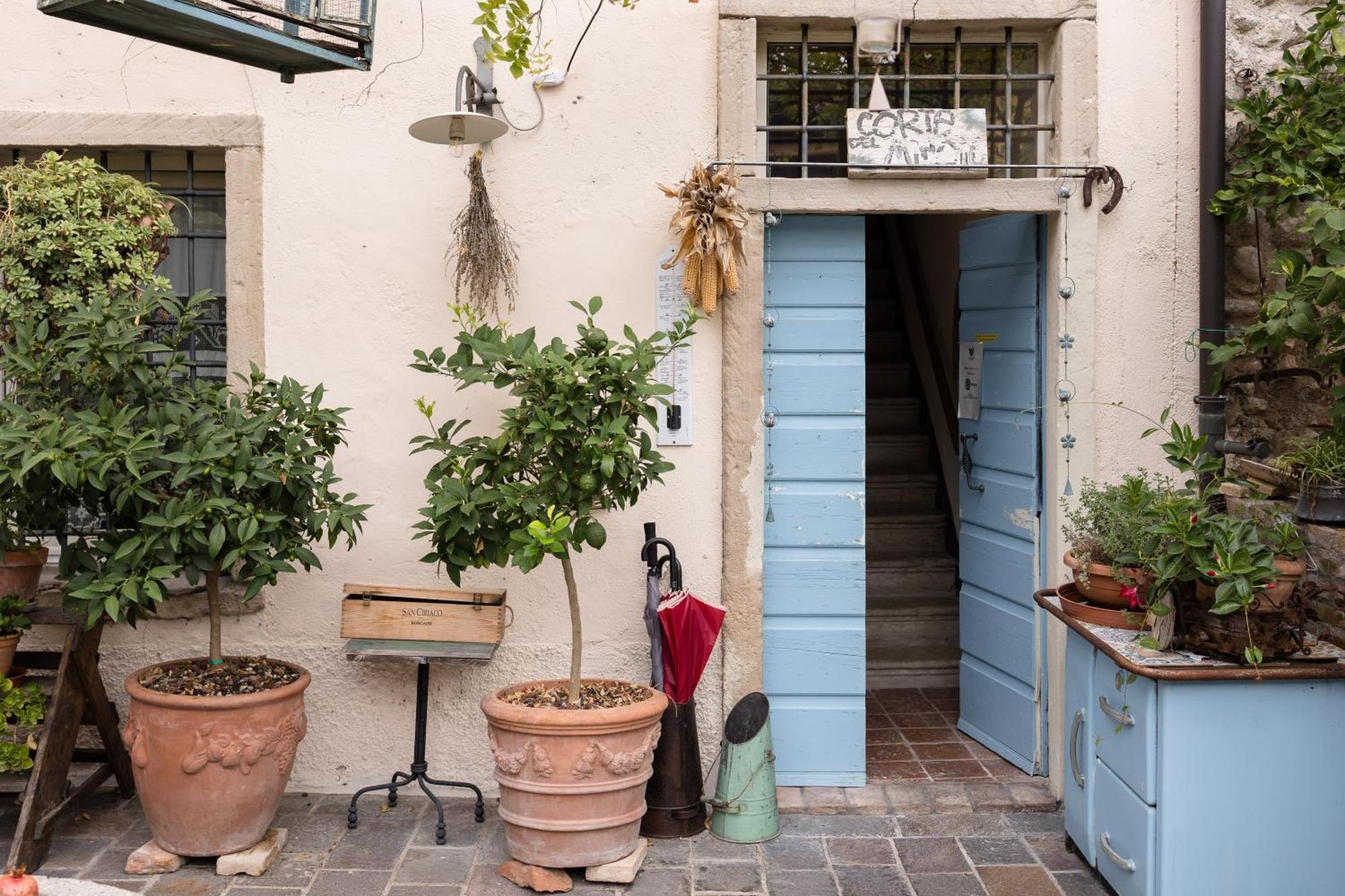 B&B Locanda Così Com'era Монцамбано Екстериор снимка